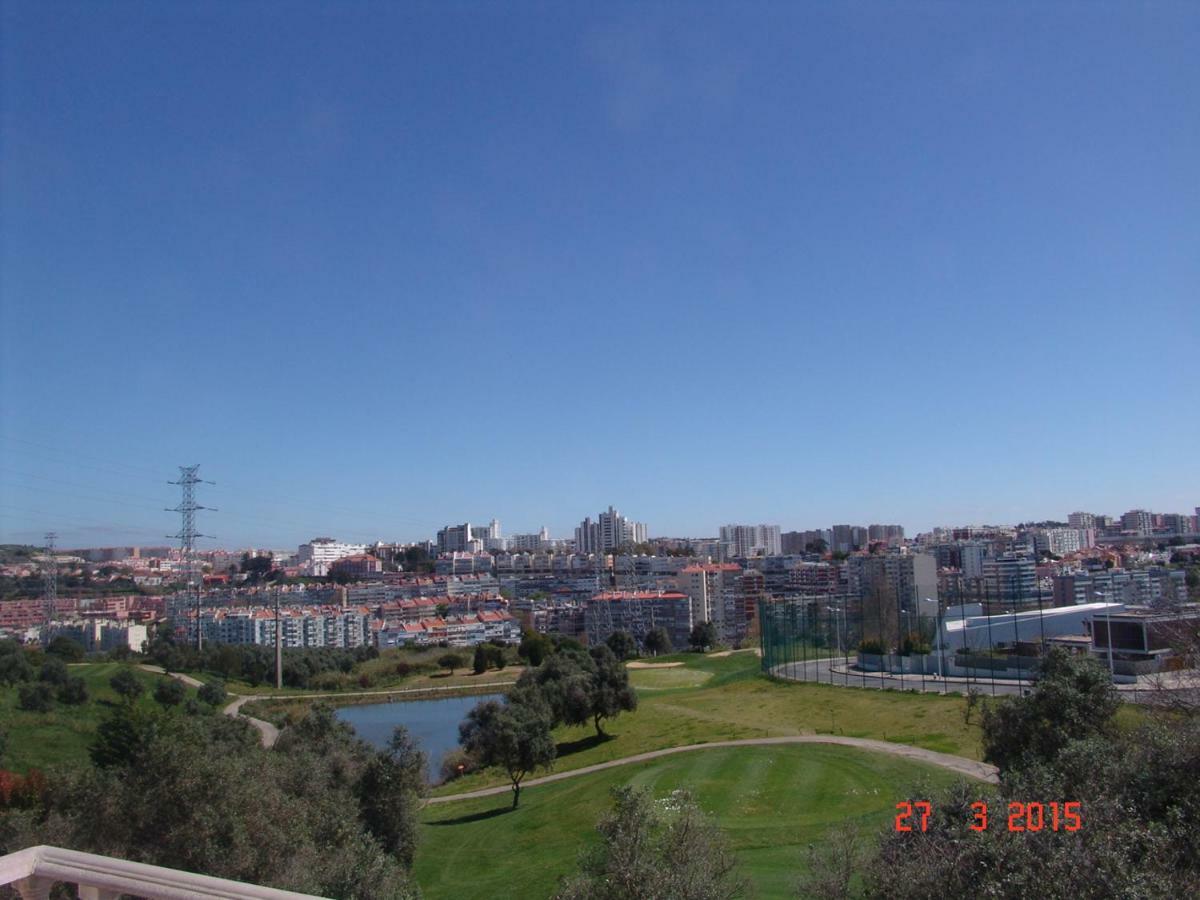 Sunny Suites Golf And Free Parking Guest House Lisbon Exterior photo